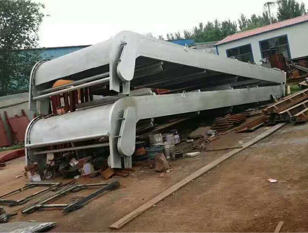 Heilongjiang rotary grille cleaning machine